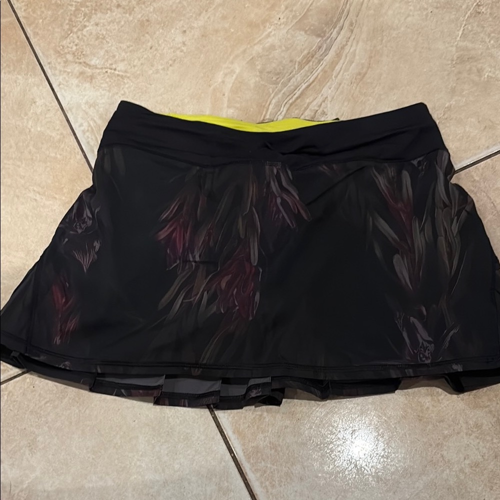 Lululemon Athletica Black Skater Mini Skirt Athletic shorts under skort rare